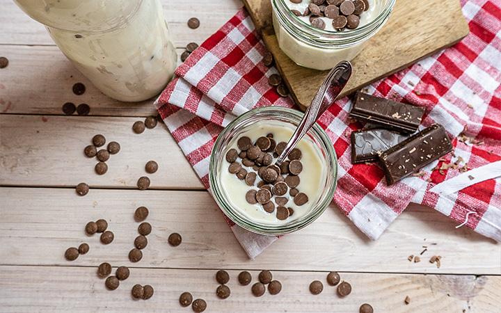 Vanilija s čokoladnimi kroglicami